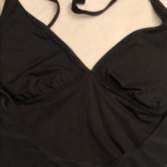 Old navy one piece size small - Picture 3 of 5